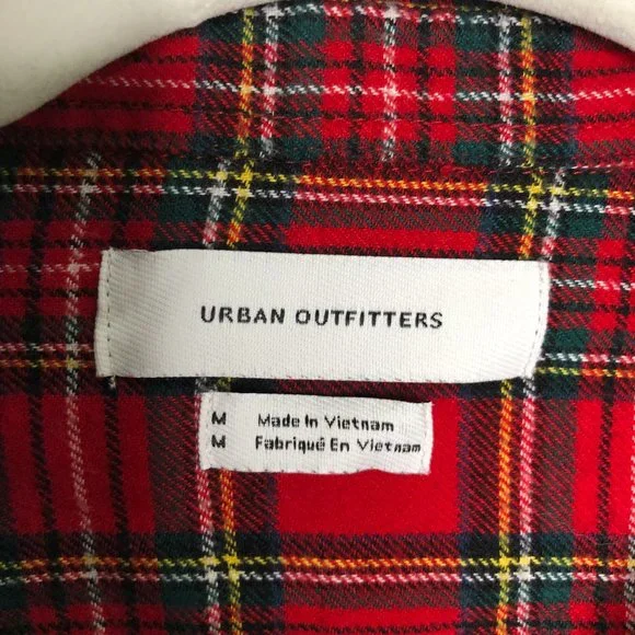Urban Outfitters Red Cotton Plaid Flannel Button Down Shirt Autumn Fall Fashion - Picture 2 of 9